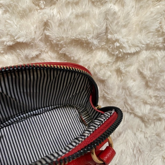 Mini Red Handbag - Picture 4 of 4